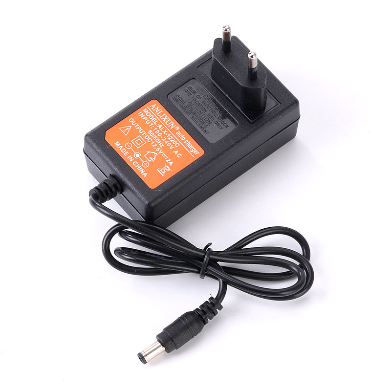 Lithium battery charger 12.6V 2A